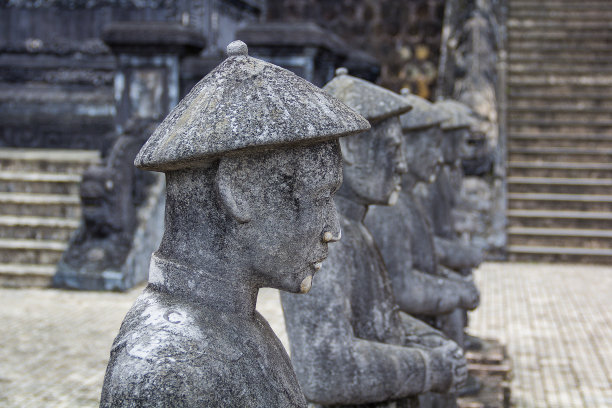 坟墓