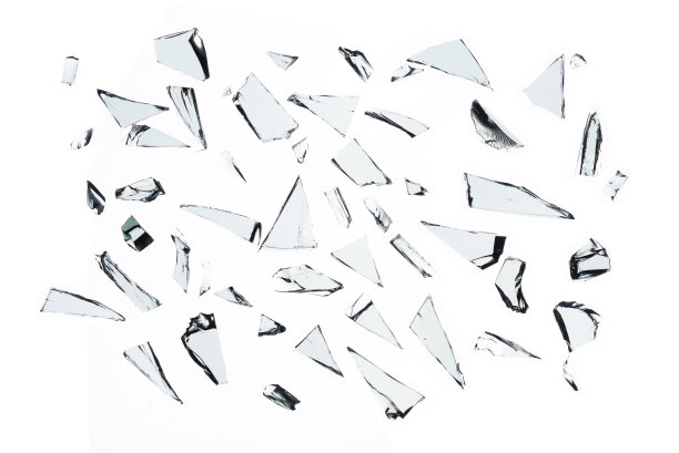 碎玻璃上白色背景,纹理装饰背景对象设计