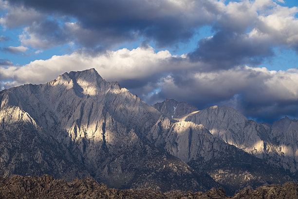 惠特尼山