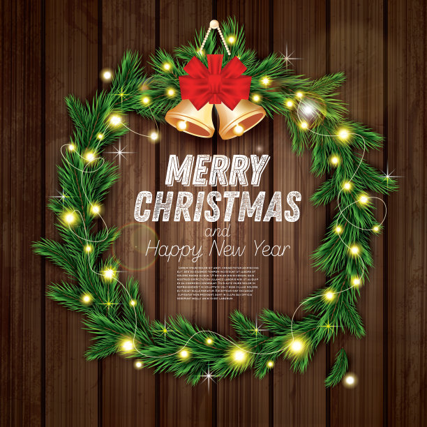 圣诞花环与绿色的冷杉枝，轻型花环，红色的弓和金铃木制的背景。