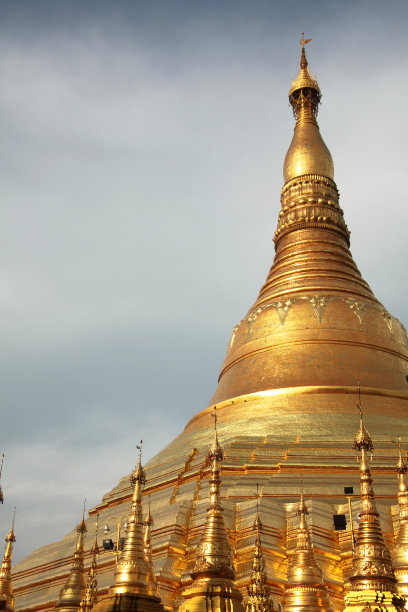 瑞光大金塔