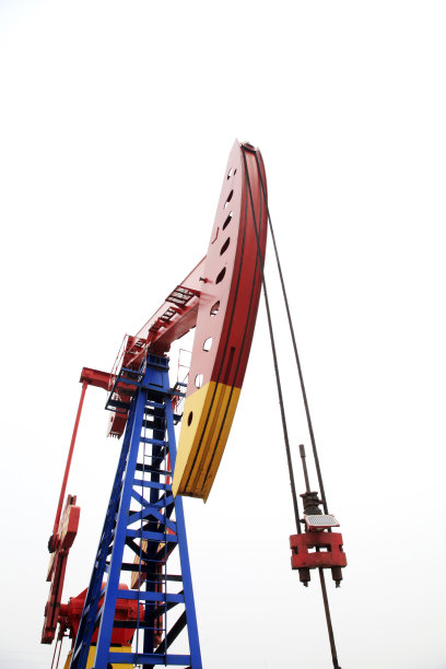 曲柄平衡梁式抽油机部件,特写照片