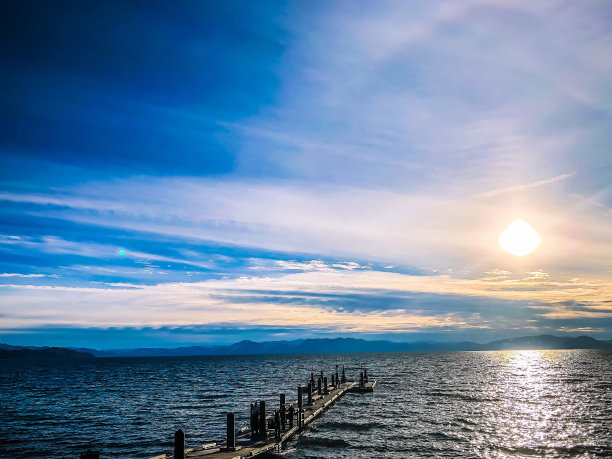 太浩湖
