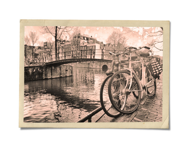 阿姆斯特丹老照片。孤立在白色背景。