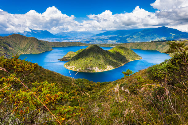 火山喷口