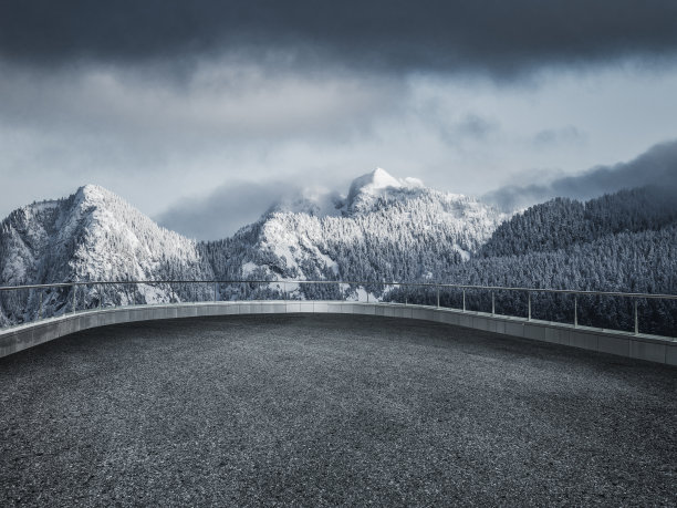 雪山