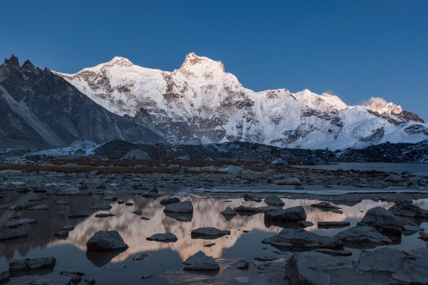 朱拉兹峰