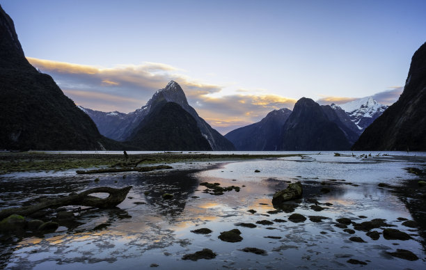 迈特峰