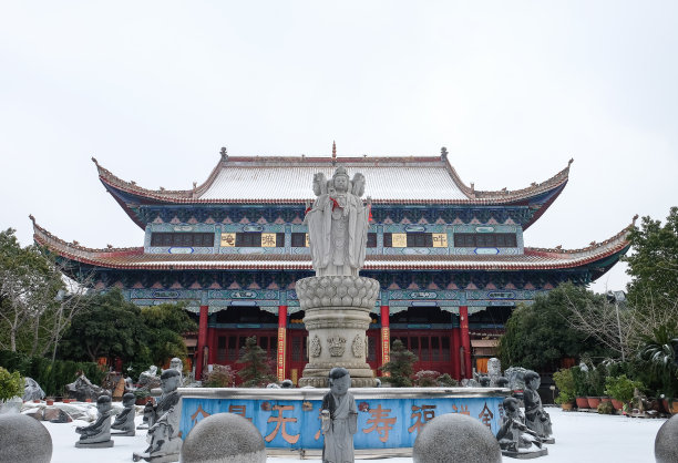 佛塔