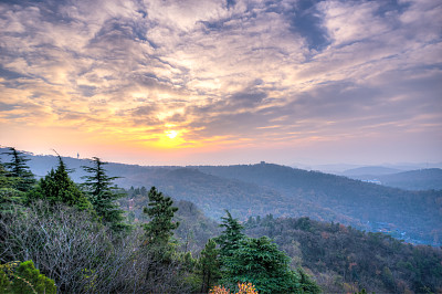 山