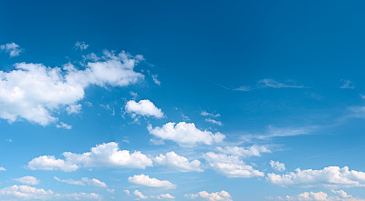 仅天空