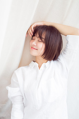 短发