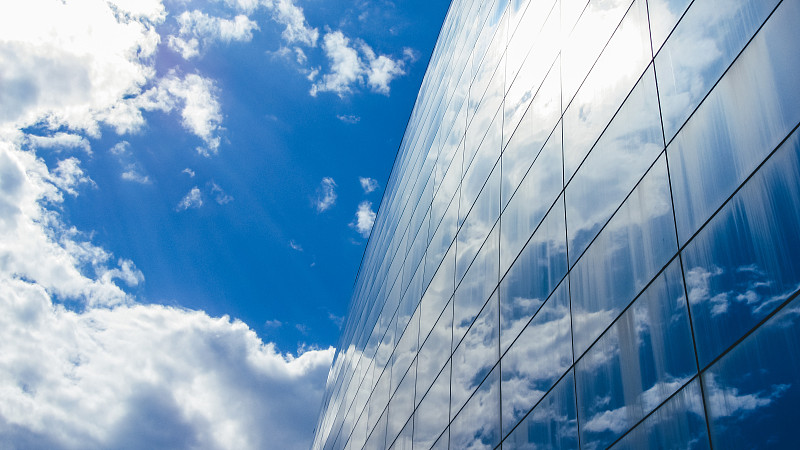 建筑外部,玻璃,天空,蓝色,横截面,部分,科技,顶部,云,现代