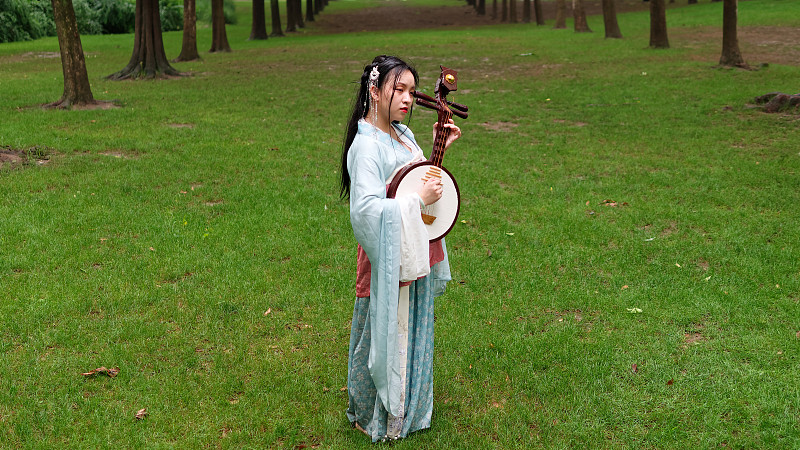 传统,女人,中国,草地,衣服,远古的,美,乐器,蓝色,古服装