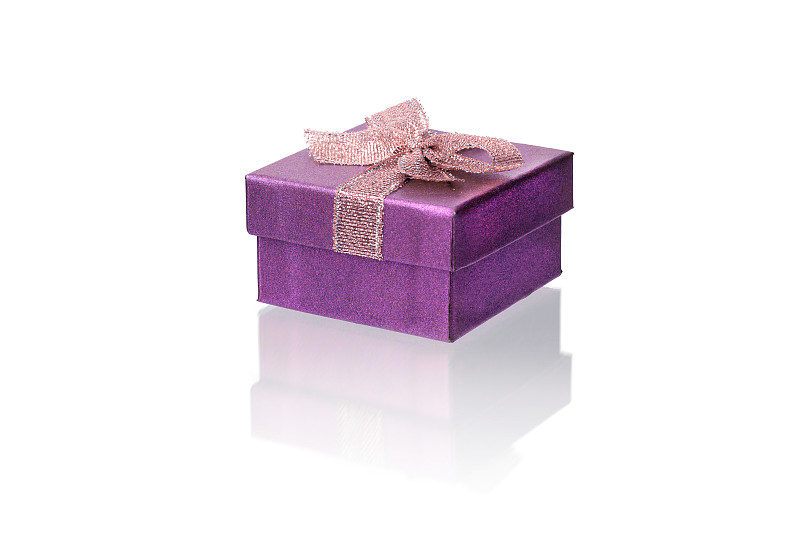 盒子,礼物,红色,紫色,特写,白色背景,周年纪念,事件,一个物体,装饰物