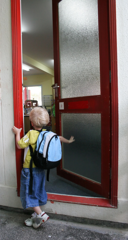 门,男孩,等,建筑物门,幼儿园,教室,儿童,上学,进入