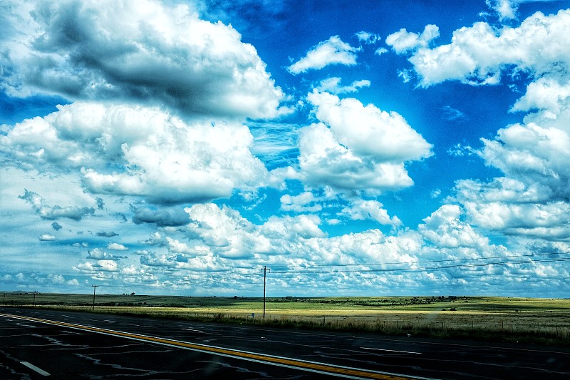 云,公路,农场,金属丝,电话机,戏剧性的天空,在上面,杆,农业,旅途