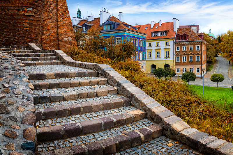 圆石,波兰,华沙,古城,台阶楼梯,安全护栏,国际著名景点,城市生活,世界遗产,城墙