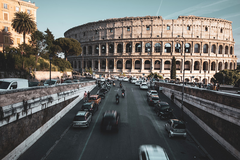 罗马,罗马斗兽场,自然美,照明设备,圆形剧场,国际著名景点,过去,汽车,交通,曙暮光