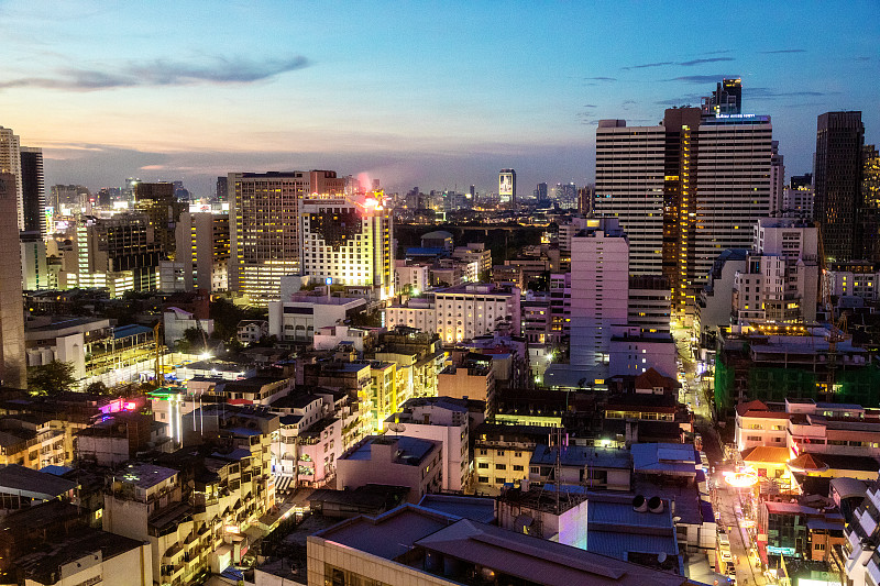 夜晚,曼谷,城市生活,照明设备,中间部分,交通,泰国,黄昏,光轨,现代