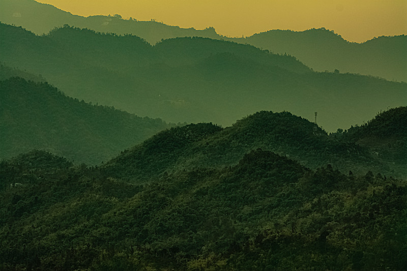 山,多层效果