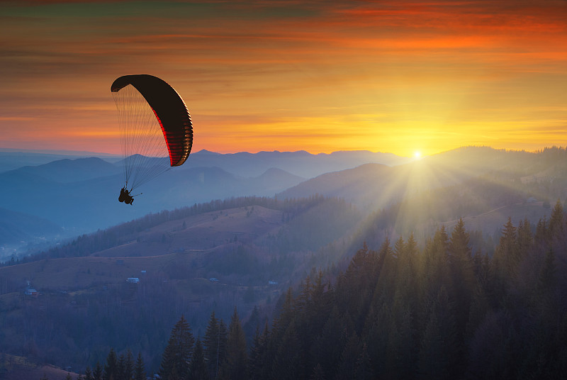 高崖跳伞,轻的,色彩鲜艳,活力,风险,运动,剪影,飞,日出