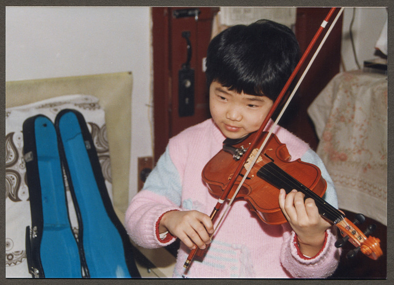 中国,小提琴,女孩,1990-1999年图片,小学,东亚人,复古风格,古典式,练习
