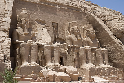 (Abu Simbel