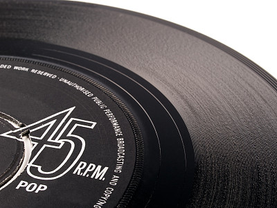 黑胶45转每分钟的流行唱片