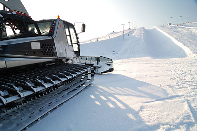 雪地交通工具