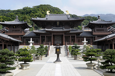 女修道院