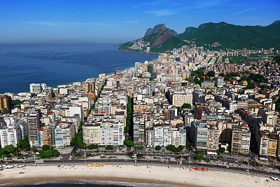 俩兄弟山