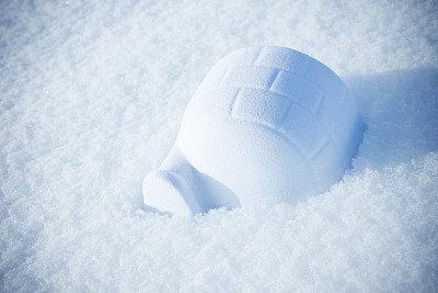 圆顶雪屋