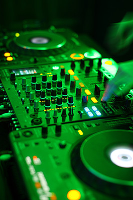 派对DJ
