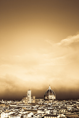 意大利佛罗伦萨大教堂的奇怪天气