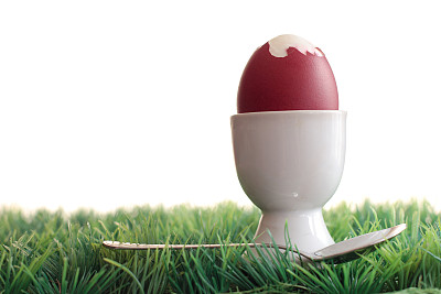 蛋杯里的复活节彩蛋