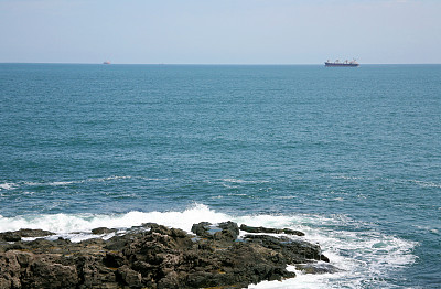 海浪和海沫