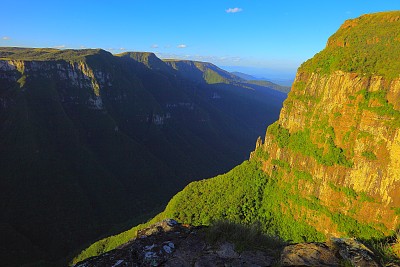 峡谷福塔莱萨日落在里约热内卢大do Sul，巴西