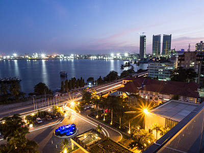 城市