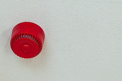 家庭火灾报警器声响警报红色圆形天花板