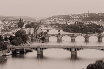 布拉格伏尔塔瓦河的单调图像，捷克共和国