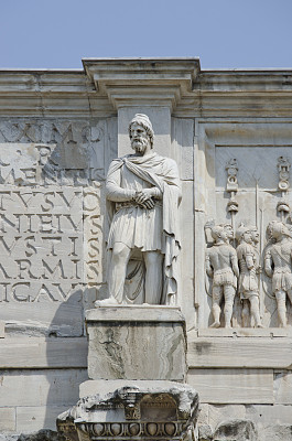 意大利罗马的君士坦丁拱门