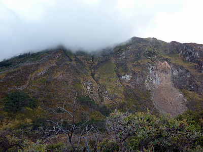 卡瓦莲火山景观照片在黎明