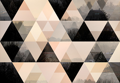 抽象的三角形背景:意大利小镇秋色朦胧的景观