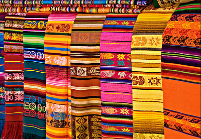毛毯细节与拉丁美洲的颜色模式
