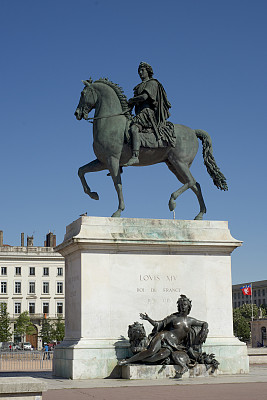路易十四雕像，里昂