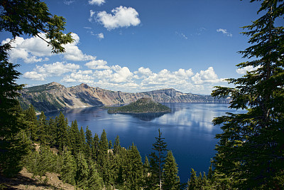 火山湖