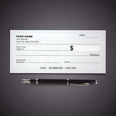 空白银行支票模板和笔
