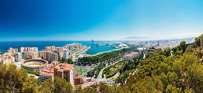 马拉加全景城市鸟瞰图，西班牙。