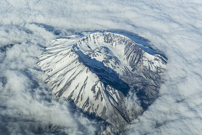 圣海伦火山
